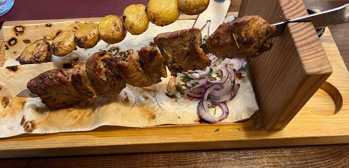 Restaurante “Ararate” Colinas do Cruzeiro, Odivelas